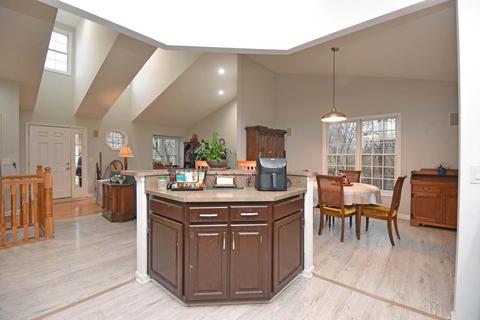 5667 Samver Rd, Cincinnati, OH 45239 photo 6