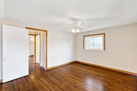 49 Hadley Rd, Greenhills, OH 45218 photo 21