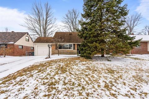 49 Hadley Rd, Greenhills, OH 45218 photo 3