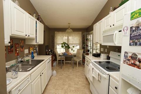 8208 Melrose Ln, Maineville, OH 45039 photo 10