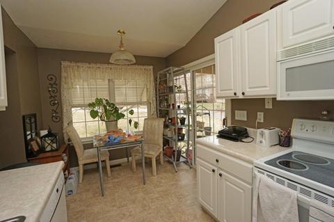 8208 Melrose Ln, Maineville, OH 45039 photo 13