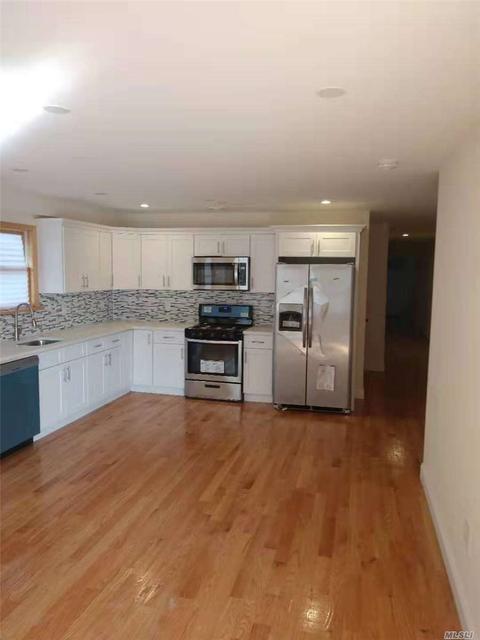 2952 Hackberry St, Cincinnati, OH 45206 photo 1