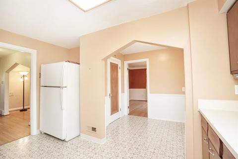 3142 Pershing Ct, Cincinnati, OH 45211 photo 13