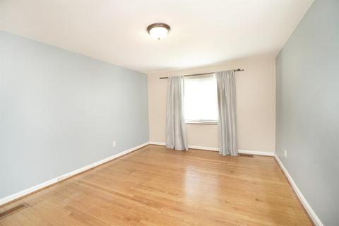 3142 Pershing Ct, Cincinnati, OH 45211 photo 22