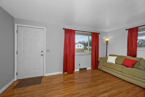 2480 Westpoint Dr, Cincinnati, OH 45231 photo 3