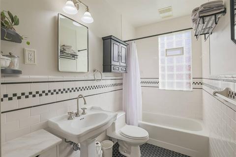 1679 Pullan Ave, Cincinnati, OH 45223 photo 37