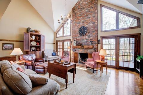 8580 Eagleswalk Ln, Cincinnati, OH 45255 photo 20