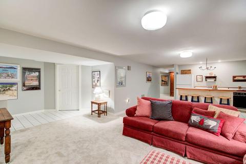8580 Eagleswalk Ln, Cincinnati, OH 45255 photo 23