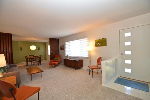 8868 Cavalier Dr, Cincinnati, OH 45231 photo 5
