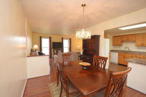 1866 Fallbrook Ln, Cincinnati, OH 45240 photo 14