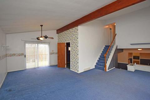 1300 Carson Ave, Cincinnati, OH 45205 photo 5