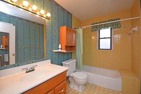 1300 Carson Ave, Cincinnati, OH 45205 photo 22