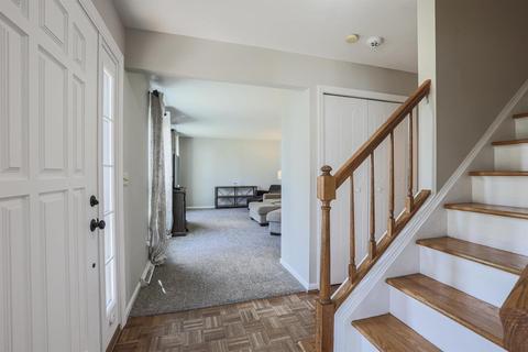 765 Ackley Rd, Cincinnati, OH 45255 photo 4