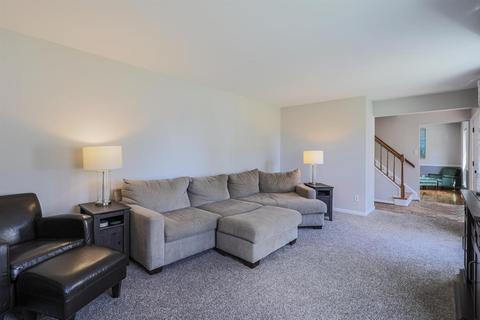 765 Ackley Rd, Cincinnati, OH 45255 photo 9