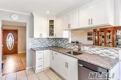 11265 Hanover Rd, Forest Park, OH 45240 photo 2