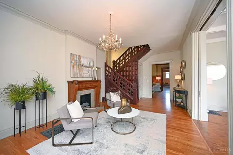 1504 Mcmillan St, Cincinnati, OH 45206 photo 4
