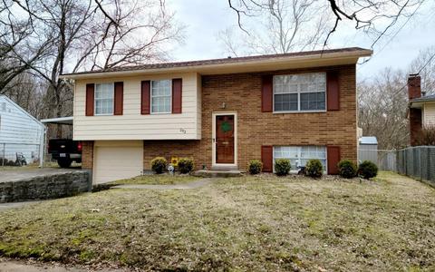 252 Goodrich Ln, Cincinnati, OH 45233 photo 1