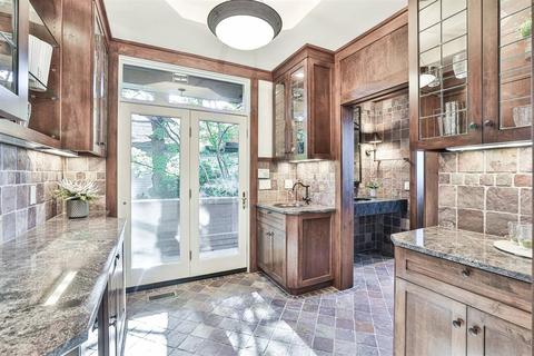 1041 Celestial St, Cincinnati, OH 45202 photo 22