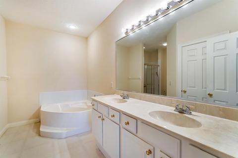 964 Glen Eagle Ct, Cincinnati, OH 45238 photo 23