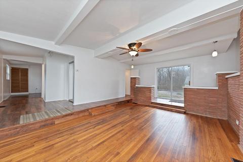 4269 Terrace Dr, Cincinnati, OH 45245 photo 2