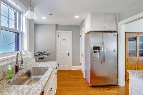 2740 Eugenie Ln, Cincinnati, OH 45211 photo 16