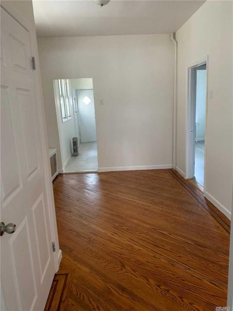 818 Dunore Rd, Cincinnati, OH 45220 photo 9