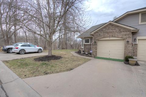 2447 Doeview Ct, Cincinnati, OH 45230 photo 2