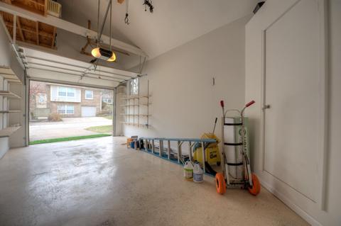 2447 Doeview Ct, Cincinnati, OH 45230 photo 5