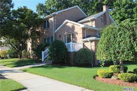 2663 Cornwall Dr, Cincinnati, OH 45231 photo 2
