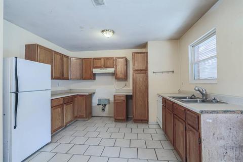 2663 Cornwall Dr, Cincinnati, OH 45231 photo 14