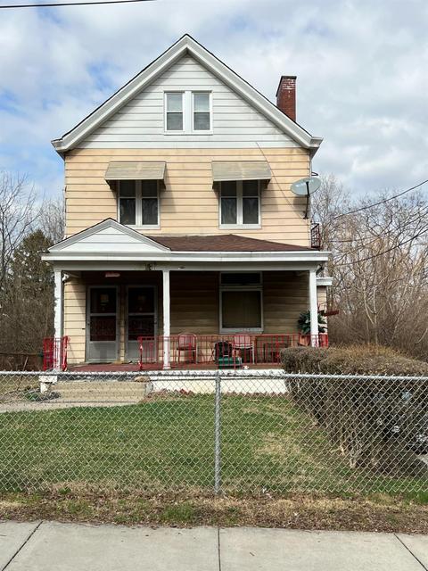 554 Hickory St, Cincinnati, OH 45229 photo 1
