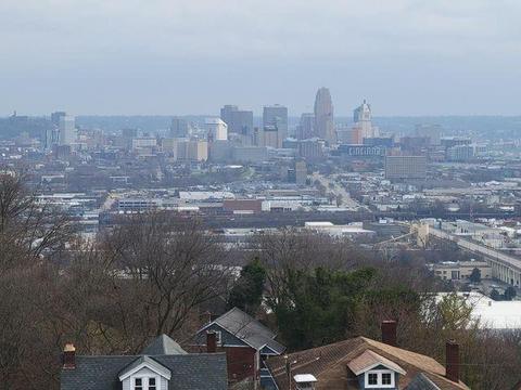 932 Summit Ave, Cincinnati, OH 45204 photo 3