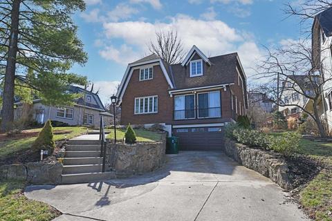 739 Avon Fields Ln, Cincinnati, OH 45229 photo 1