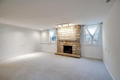 7840 Woodview Ct, Maineville, OH 45039 photo 13