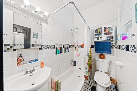 137 Meridian St, Cincinnati, OH 45233 photo 12