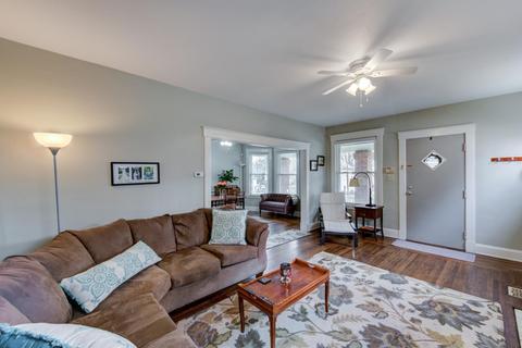 5604 Arnsby Pl, Cincinnati, OH 45227 photo 3