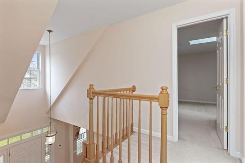 4140 James Dr, Cincinnati, OH 45245 photo 28
