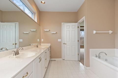 4140 James Dr, Cincinnati, OH 45245 photo 25