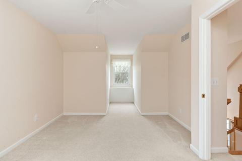 4140 James Dr, Cincinnati, OH 45245 photo 31