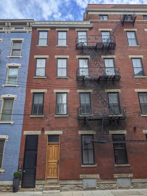 26 Fourteenth St #203, Cincinnati, OH 45202 photo 2