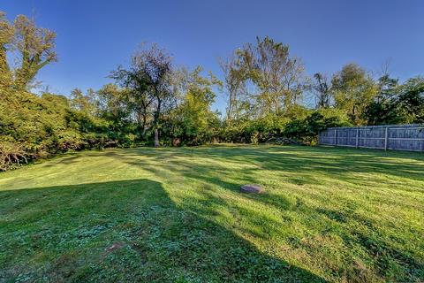 7694 View Place Dr, Cincinnati, OH 45224 photo 10