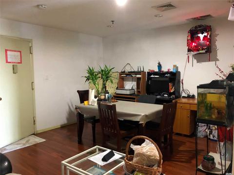 5504 Cleander Dr, Cincinnati, OH 45238 photo 4
