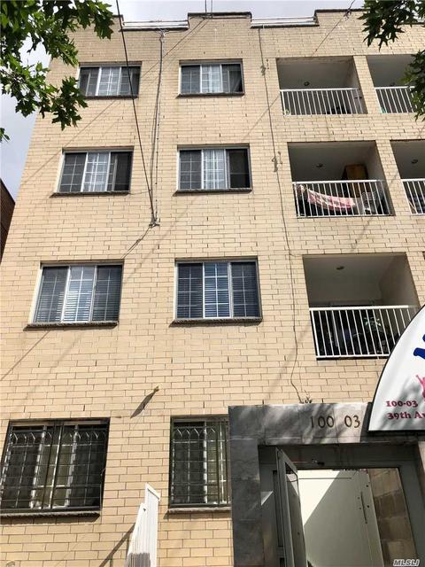 5504 Cleander Dr, Cincinnati, OH 45238 photo 1