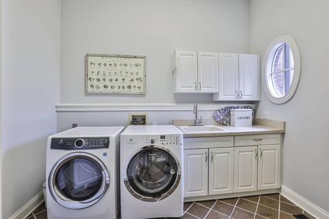 7854 Bicentennial Pl, Montgomery, OH 45249 photo 38