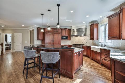 7854 Bicentennial Pl, Montgomery, OH 45249 photo 21
