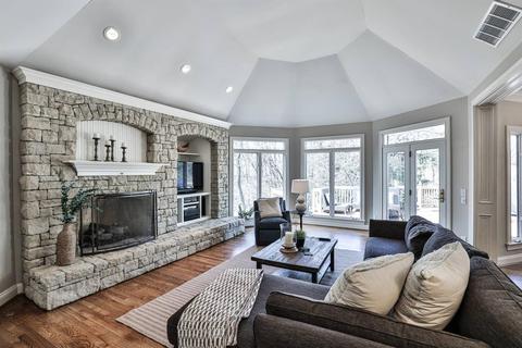 7854 Bicentennial Pl, Montgomery, OH 45249 photo 16