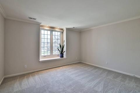 7854 Bicentennial Pl, Montgomery, OH 45249 photo 30
