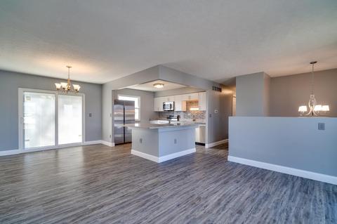 967 Holderness Ln, Forest Park, OH 45240 photo 7