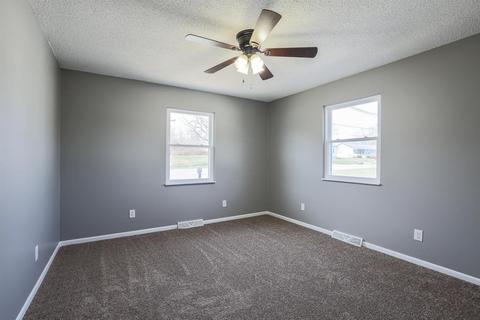 427 Bourbon St, Blanchester, OH 45107 photo 32