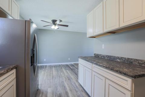427 Bourbon St, Blanchester, OH 45107 photo 17